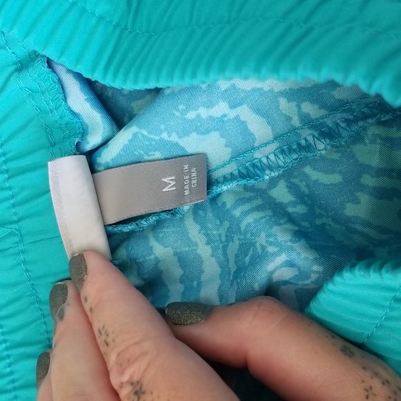 Fast drying shorts - Picture 3 of 4